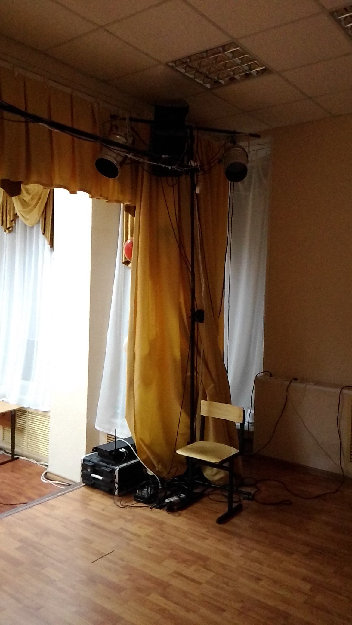 P_20151117_223741_LL